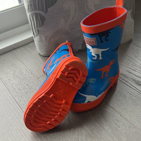 Hatley rain boots kids size 9 - Picture 2 of 3